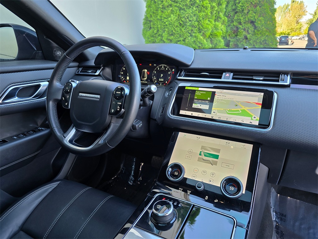 2019 Land Rover Range Rover Velar S photo 32
