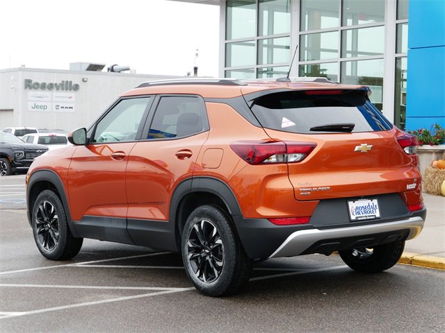Used 2023 Chevrolet TrailBlazer LT with VIN KL79MRSL0PB129326 for sale in Roseville, Minnesota