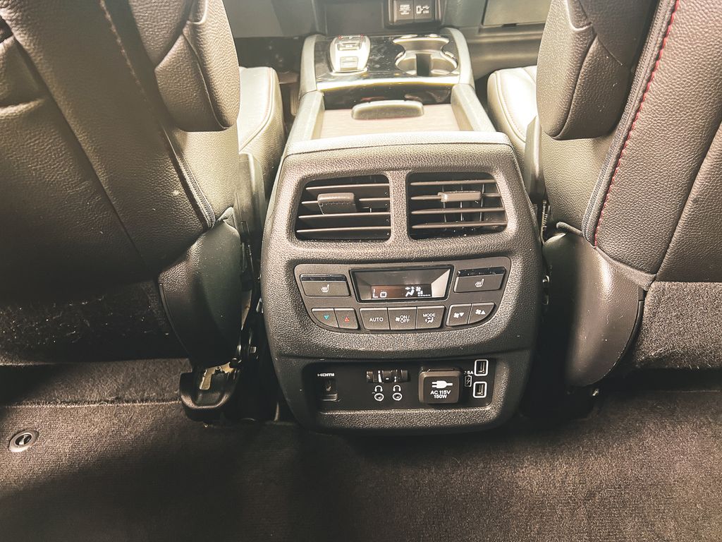 2022 Honda Pilot Black Edition photo 29