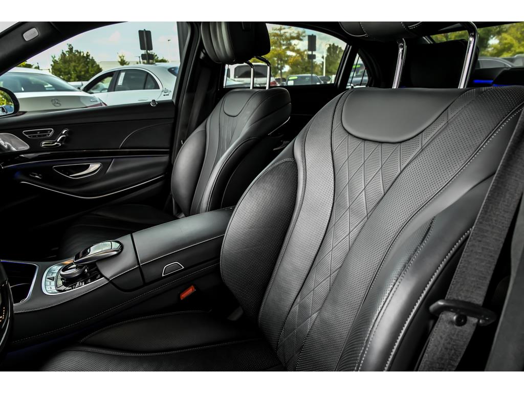 2019 Mercedes Benz S 560 4MATIC photo 12