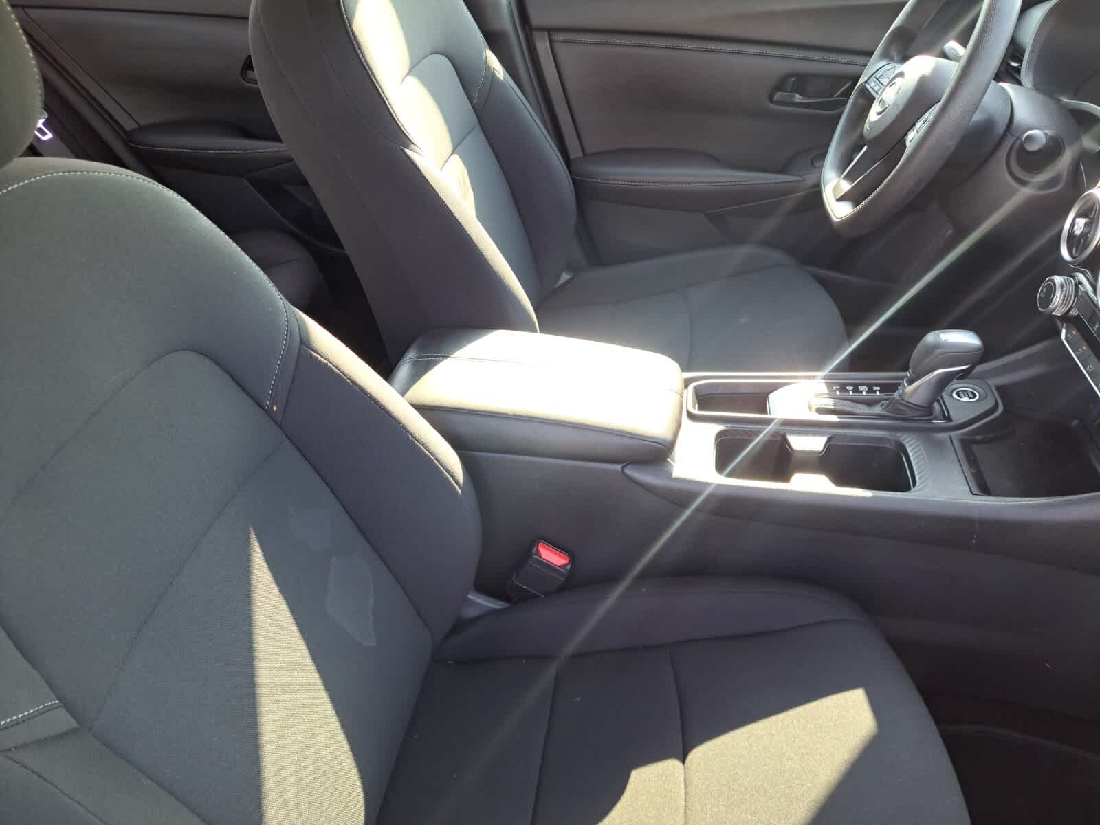 2024 Nissan Sentra S photo 19