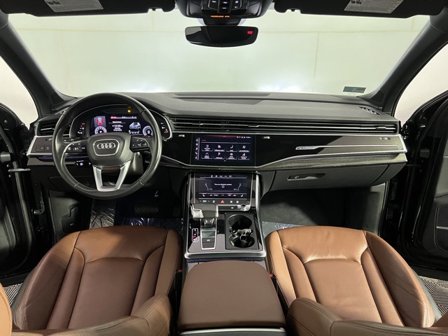 2022 Audi Q7 55 Premium Plus photo 9