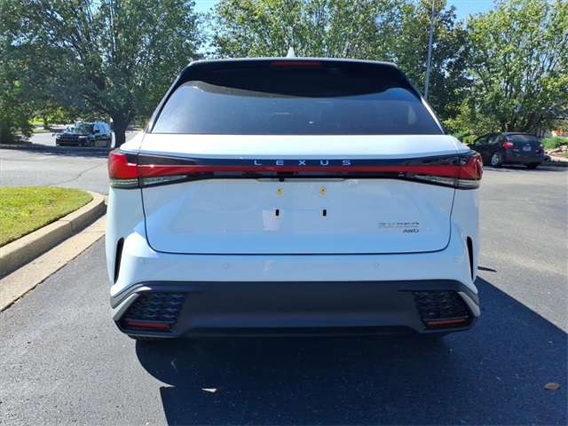 2025 Lexus RX 350 F SPORT photo 4