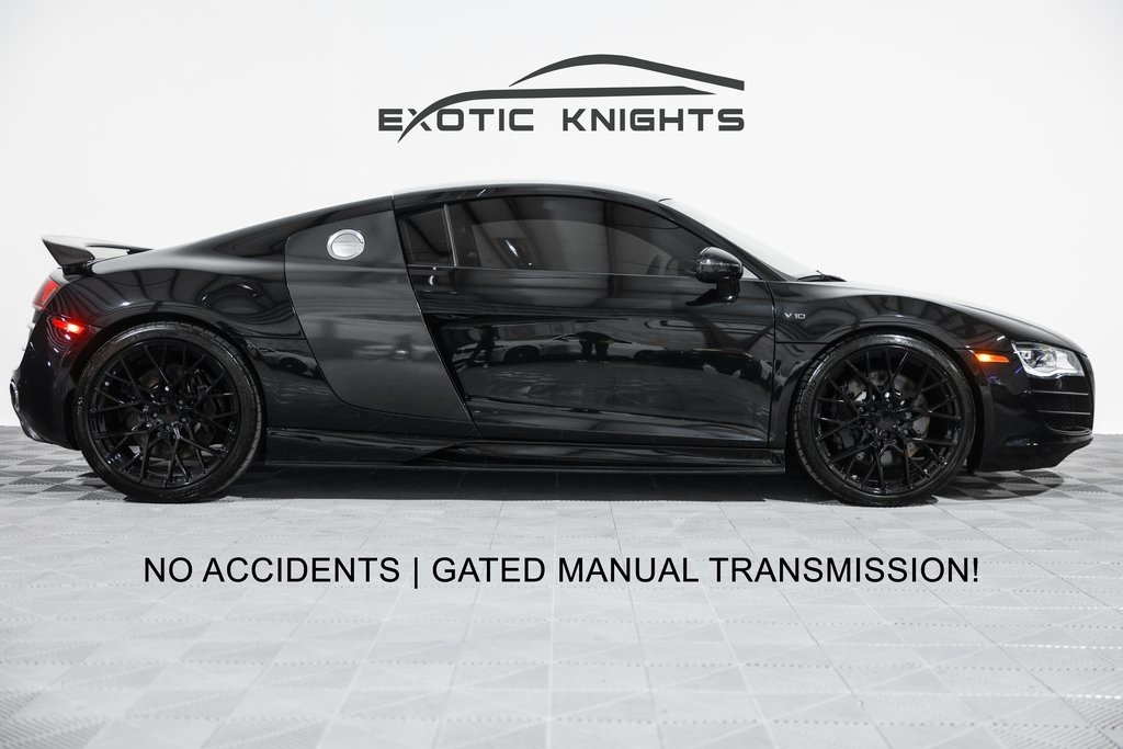 2012 Audi R8 Base's photo