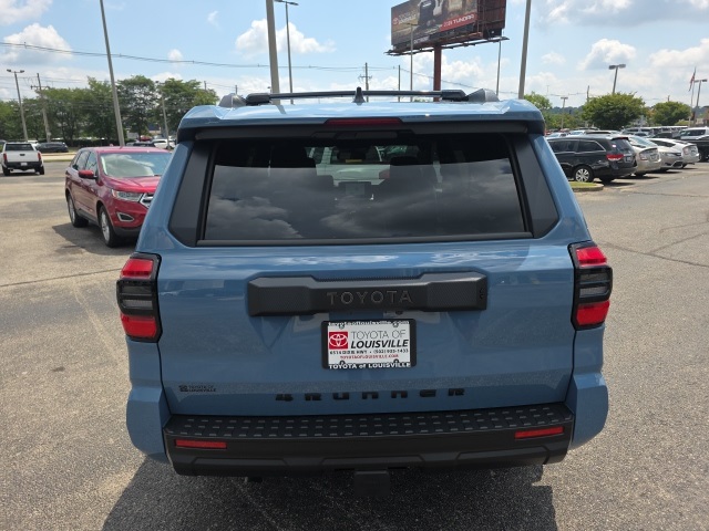 2025 Toyota 4Runner 4WD SR5 photo 4