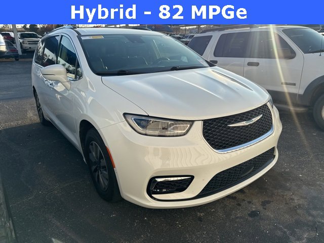 2021 Chrysler Pacifica Hybrid Touring L's photo