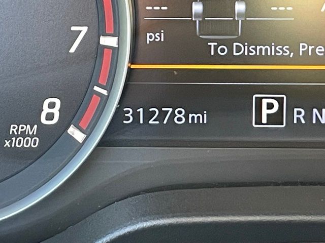 2024 Nissan Titan SV photo 11