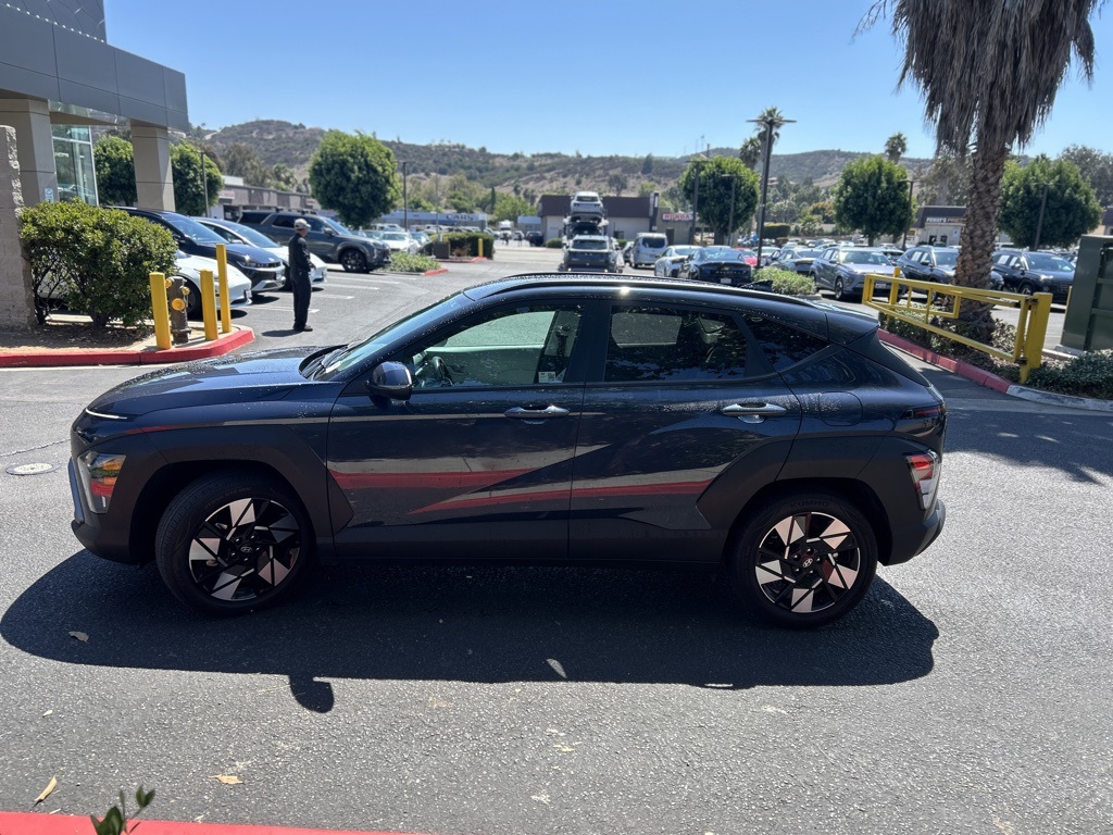 2024 Hyundai Kona SEL photo 4