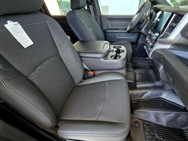 2026 Ram 5500 Tradesman photo 17