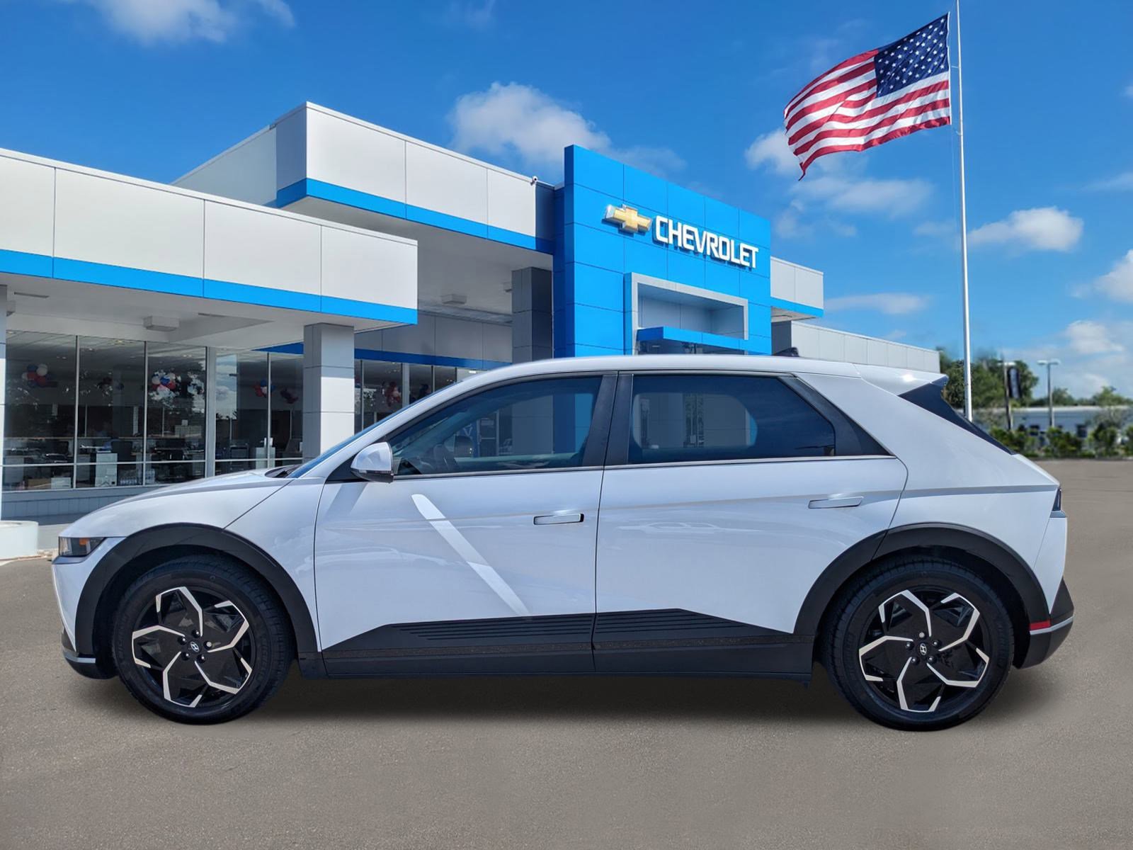 2023 Hyundai Ioniq 5 SE Standard Range photo 7