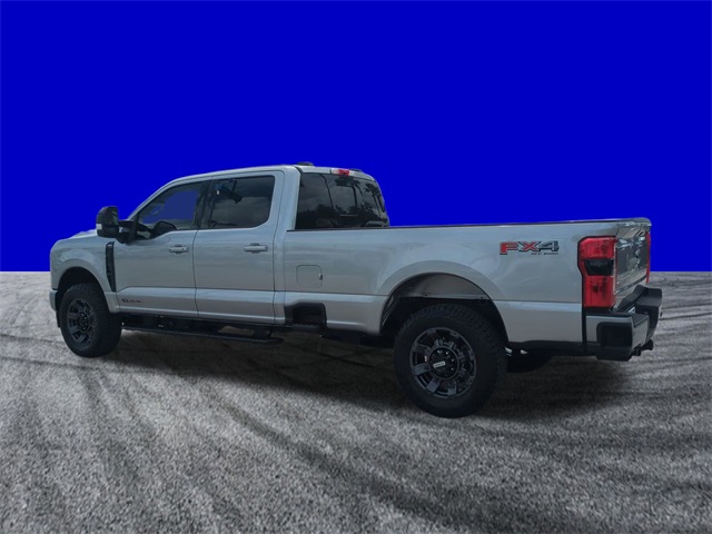 2024 Ford F-350 Lariat photo 6