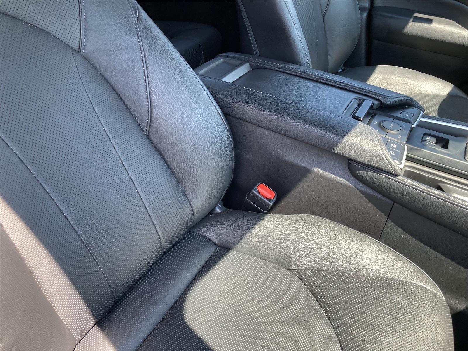 2024 Toyota Grand Highlander Hybrid Limited photo 30