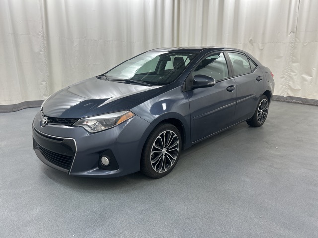 2014 Toyota Corolla L photo 2