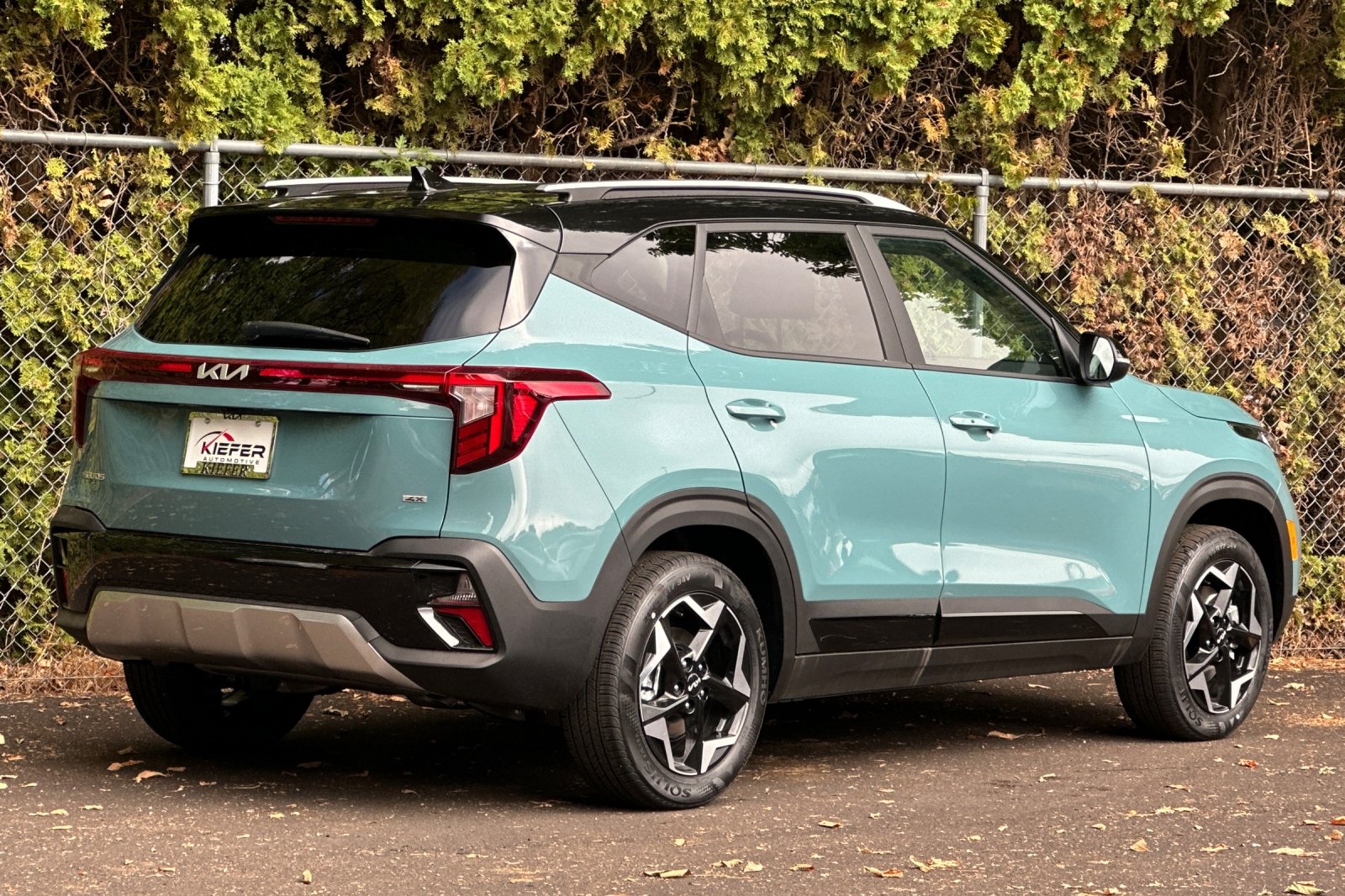 2026 Kia Seltos S photo 2