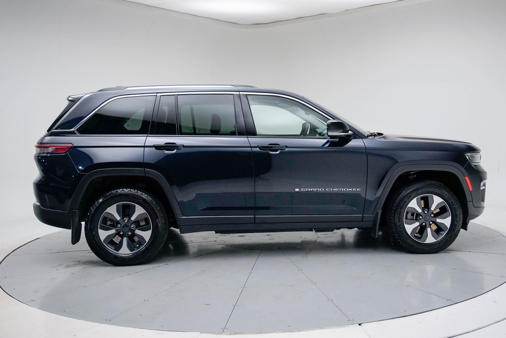 2022 Jeep Cherokee 4xe Base photo 20