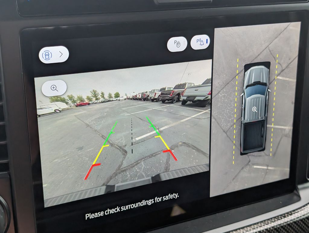 2025 Ford F-150 Lariat photo 21