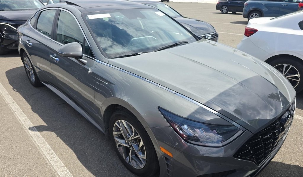 2022 Hyundai Sonata SEL photo 3