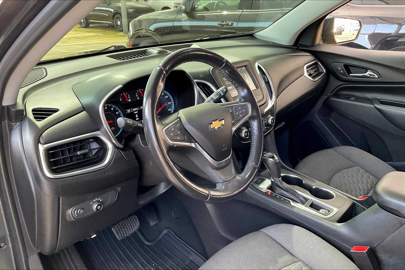 2018 Chevrolet Equinox LT photo 15