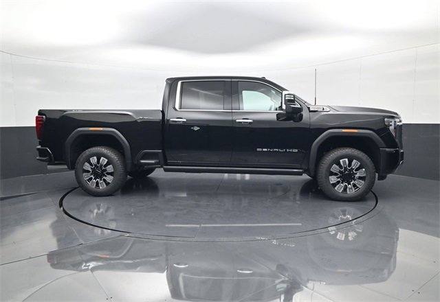 2026 Gmc Sierra 2500 HD Denali photo 2