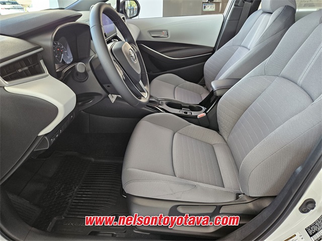 2025 Toyota Corolla Hybrid SE photo 5