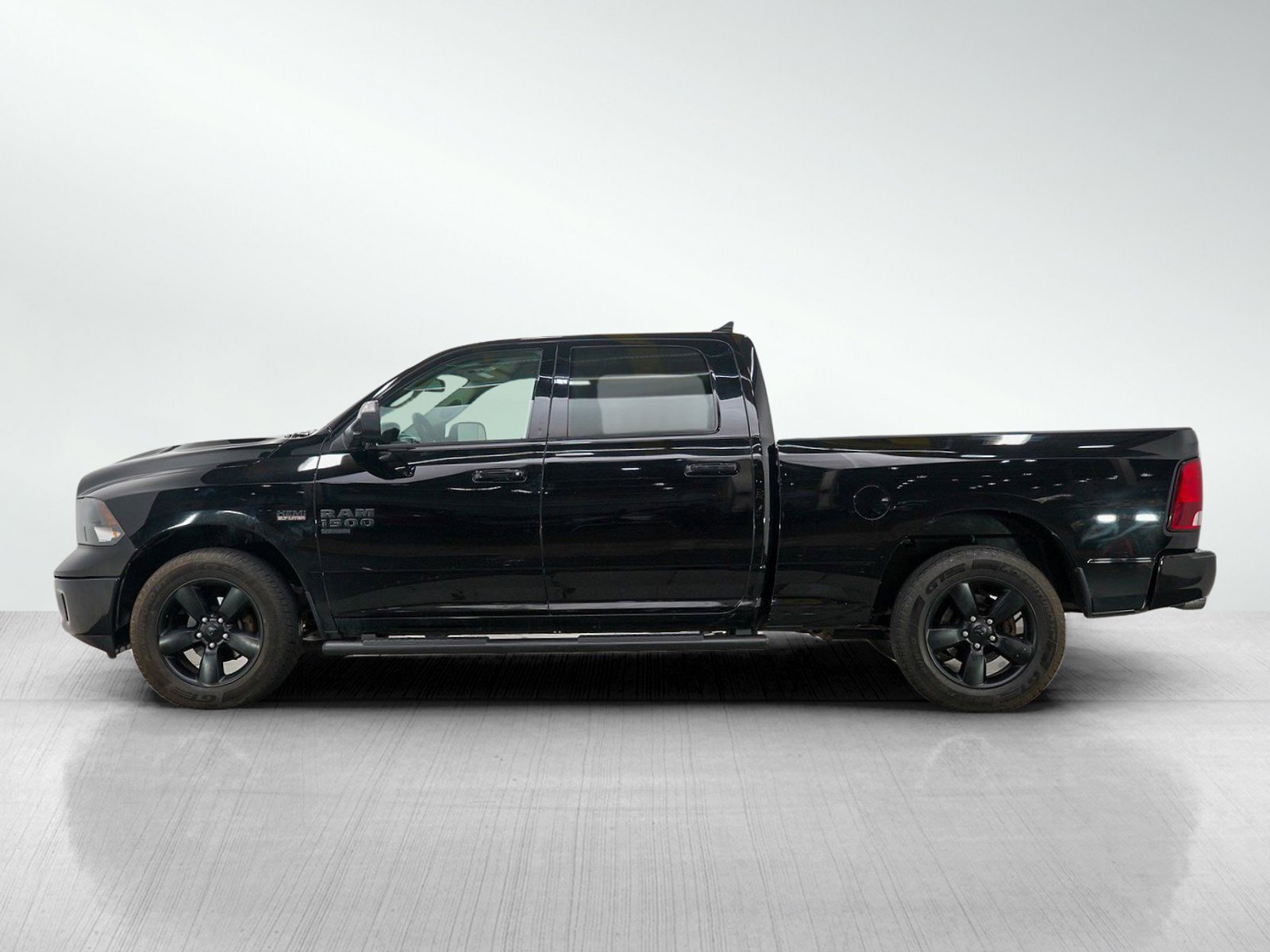 Used 2019 RAM Ram 1500 Classic SLT with VIN 1C6RR7TT3KS665808 for sale in Minneapolis, Minnesota