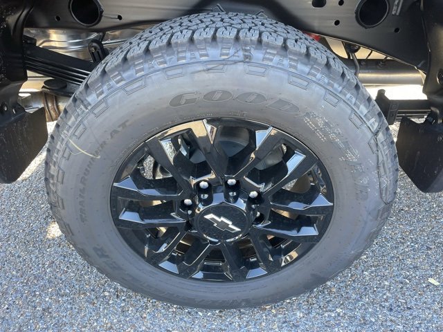 2026 Chevrolet Silverado 2500HD Custom photo 7