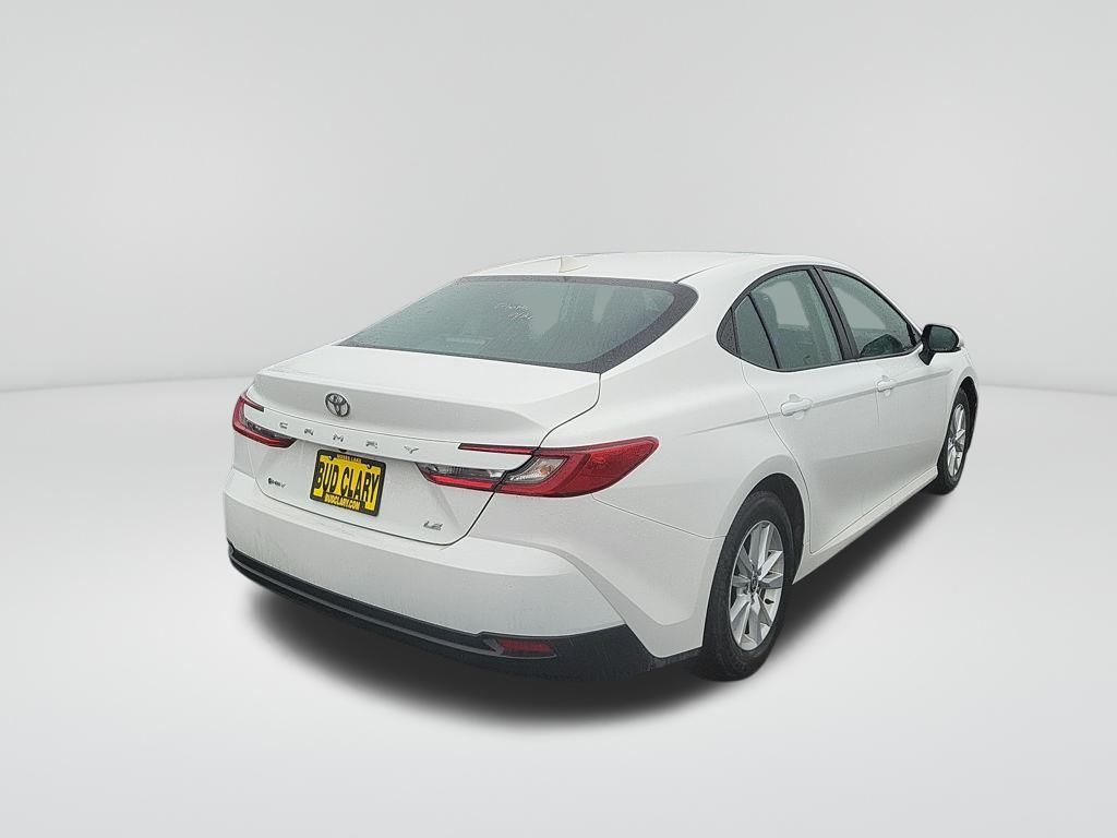 2025 Toyota Camry XSE photo 4