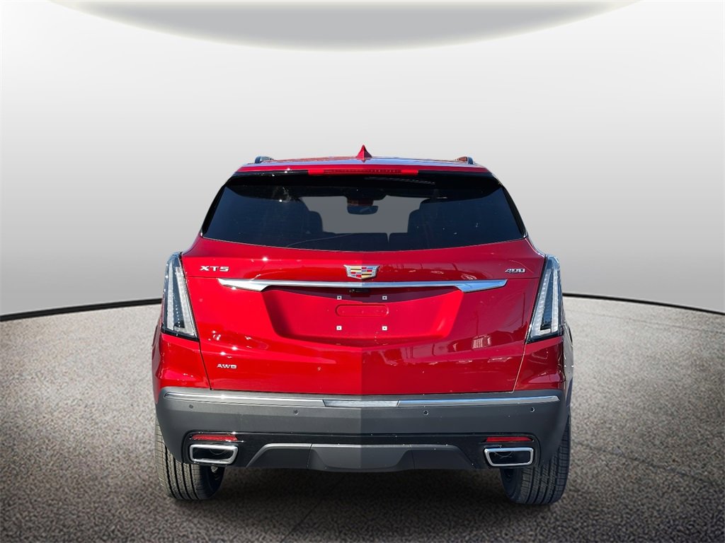 2026 Cadillac XT5 Sport photo 3