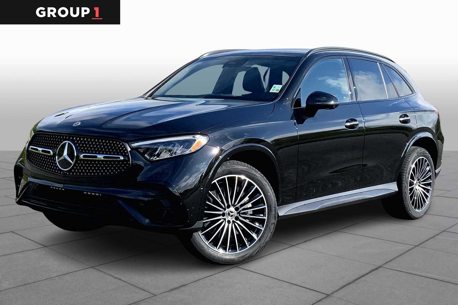 2026 Mercedes-Benz GLC Base's photo