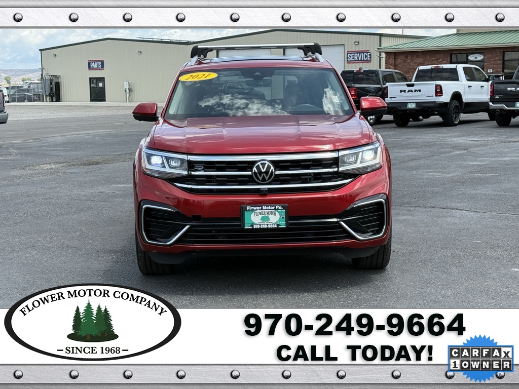 2021 Volkswagen Atlas V6 SEL Premium R-Line photo 2