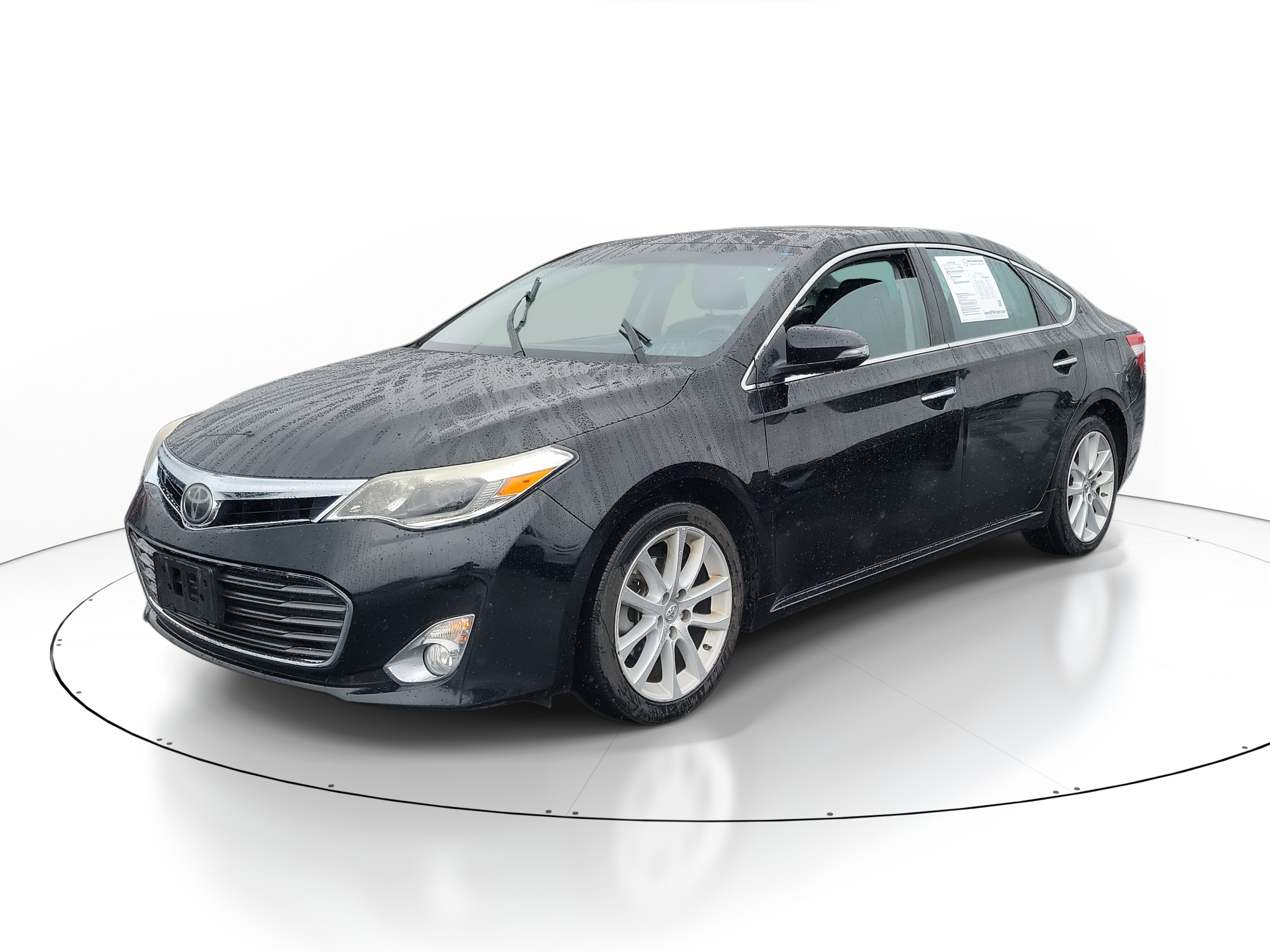 2014 Toyota Avalon XLE photo 2