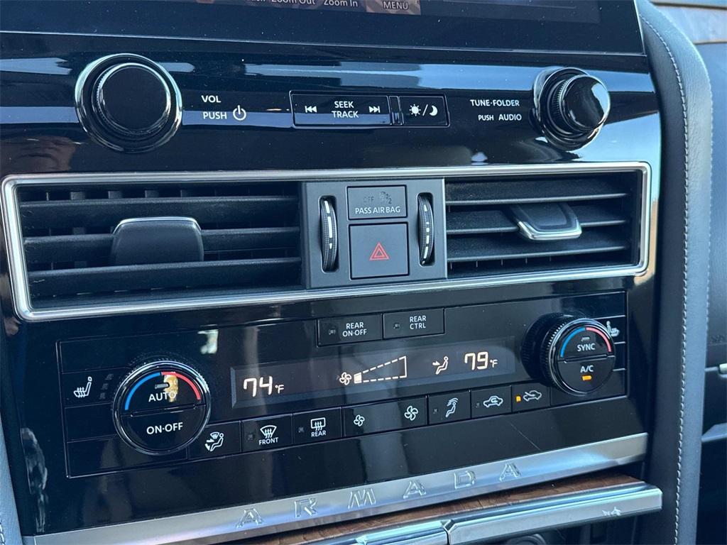 2021 Nissan Armada SL photo 19