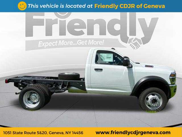 2025 Ram 5500 Tradesman photo 4