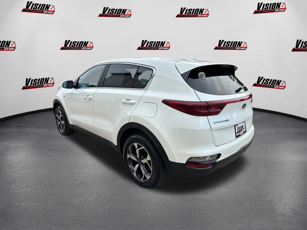 2022 Kia Sportage LX photo 3