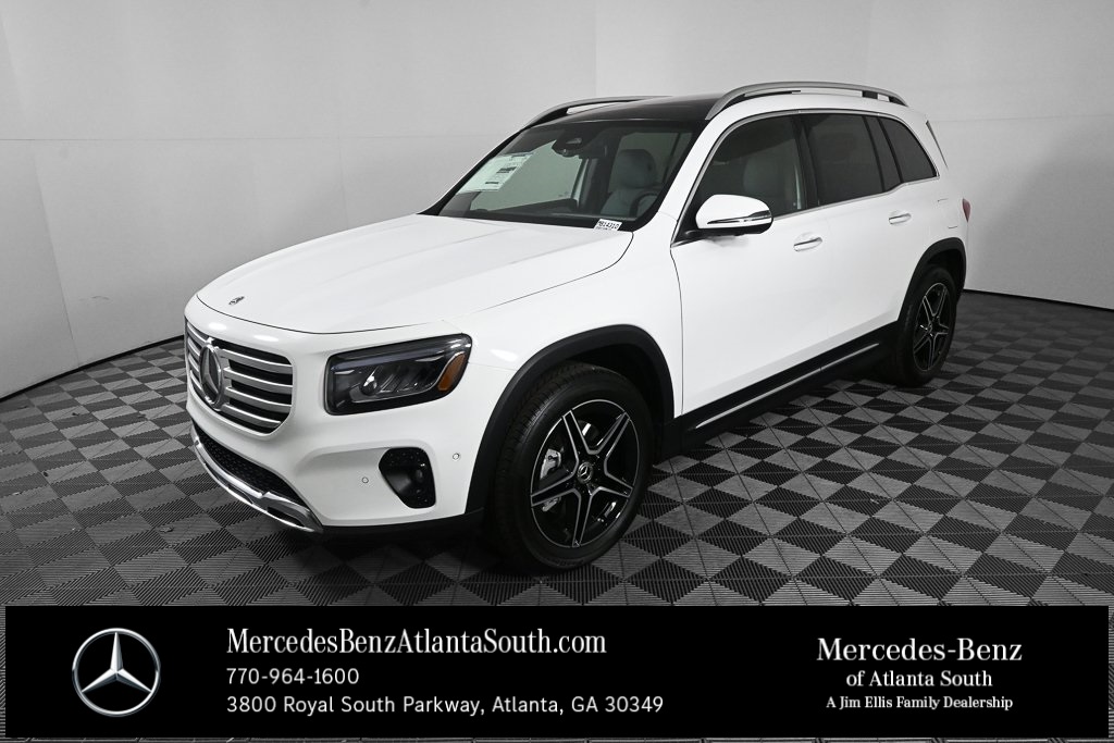 2026 Mercedes-Benz GLB GLB 250's photo