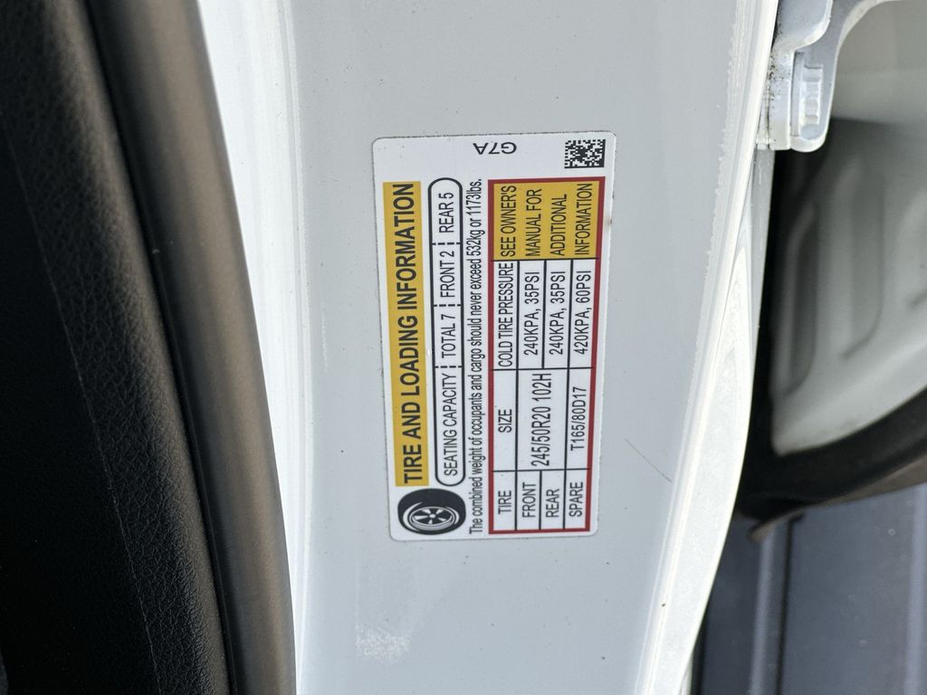 2022 Honda Pilot Touring photo 14