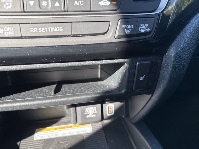 2023 Honda Ridgeline Black Edition photo 36