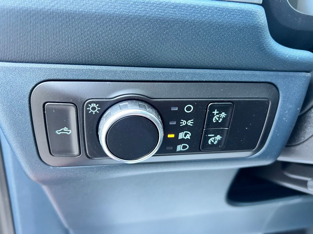 2025 Ford Maverick Lariat photo 13