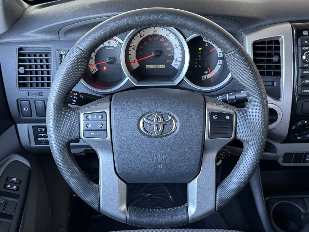 2013 Toyota Tacoma Base V6 photo 16