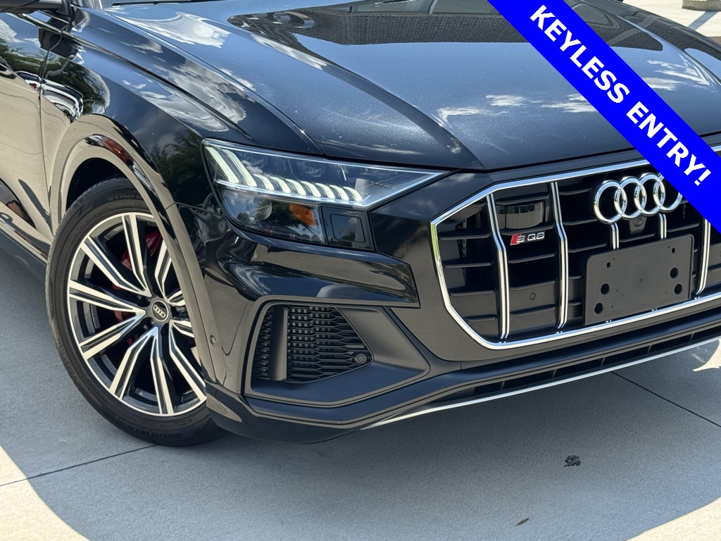 2023 Audi SQ8 Premium Plus photo 2
