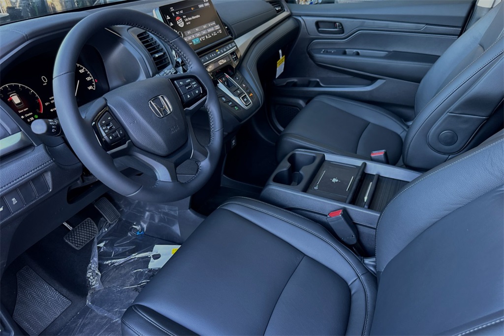 2025 Honda Odyssey EX-L photo 9