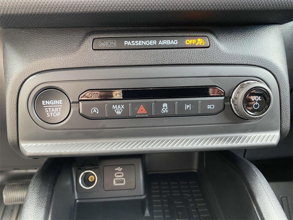 2025 Ford Bronco Sport Outer Banks photo 22
