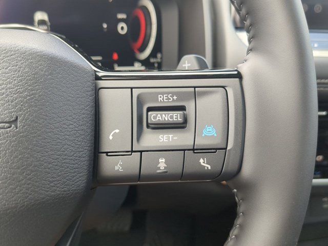 2025 Nissan Rogue Platinum photo 28
