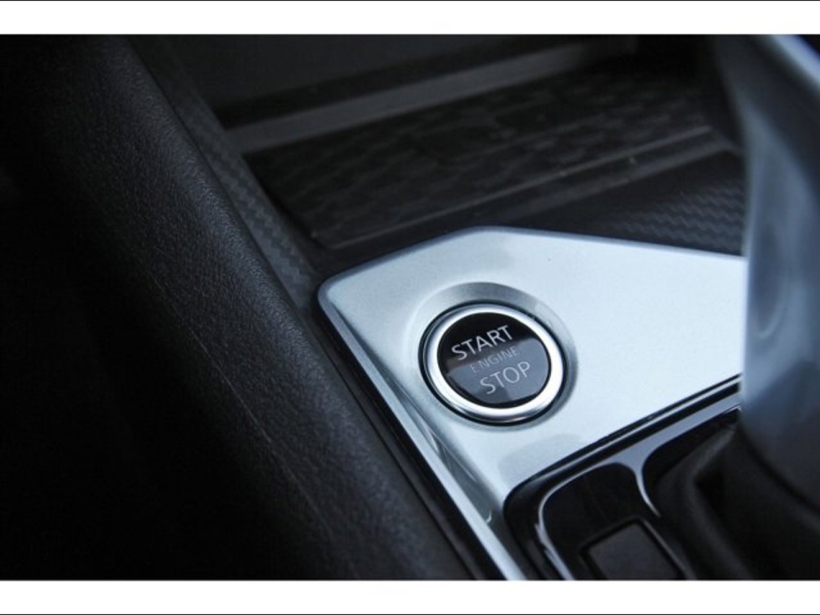 2025 Nissan Altima SV Black at Robbins Nissan