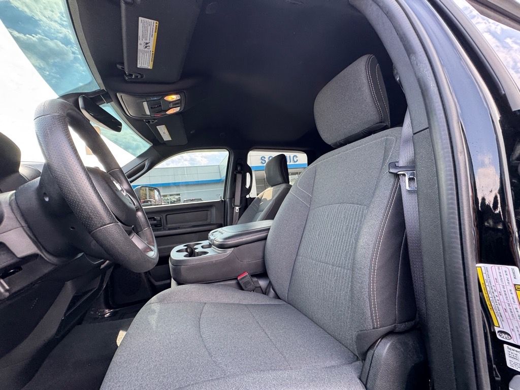 2021 Ram 2500 Tradesman photo 14