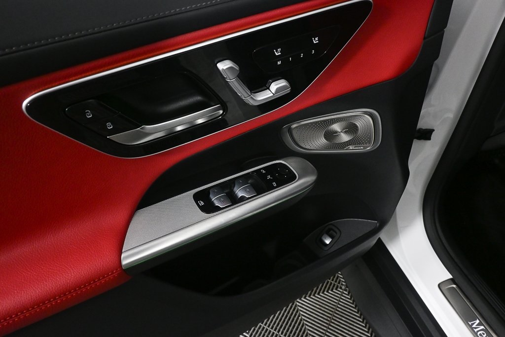 2026 Mercedes Benz GLC 300 4MATIC Coupe photo 2