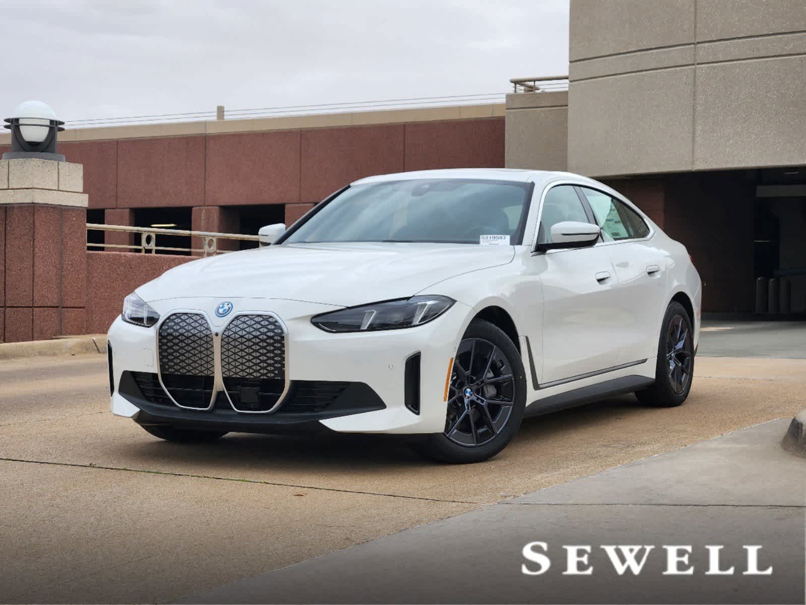 2025 BMW i4 eDrive40