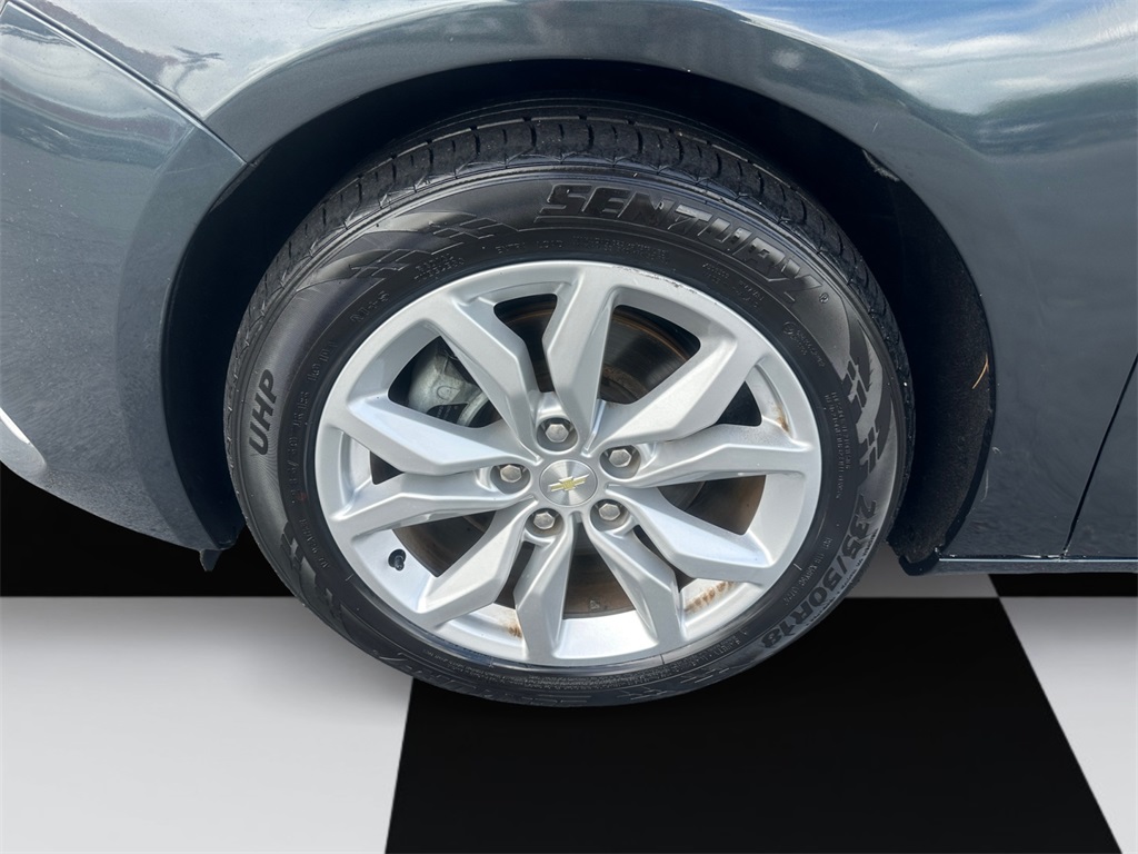 2018 Chevrolet Impala 1LT photo 14