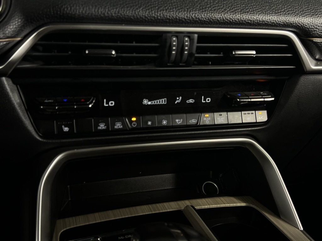 2024 Mazda CX-90 Premium photo 13