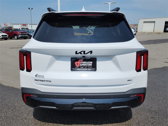 2026 Kia Sorento X-Line SX photo 3